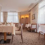Hotel Thermenhotel Apollo 4*