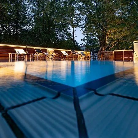 Hotell Thermenhotel Apollo 4*