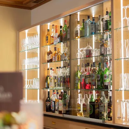 Hotel Thermenhotel Apollo 4*