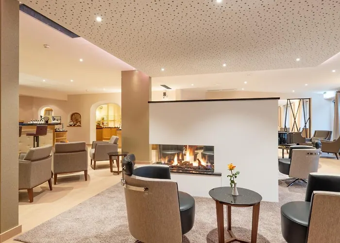 מלון Thermenhotel Apollo